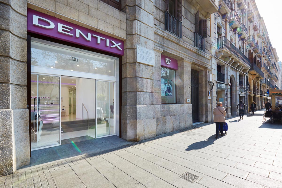 Implementation of dental clinics for Dentix in Spain