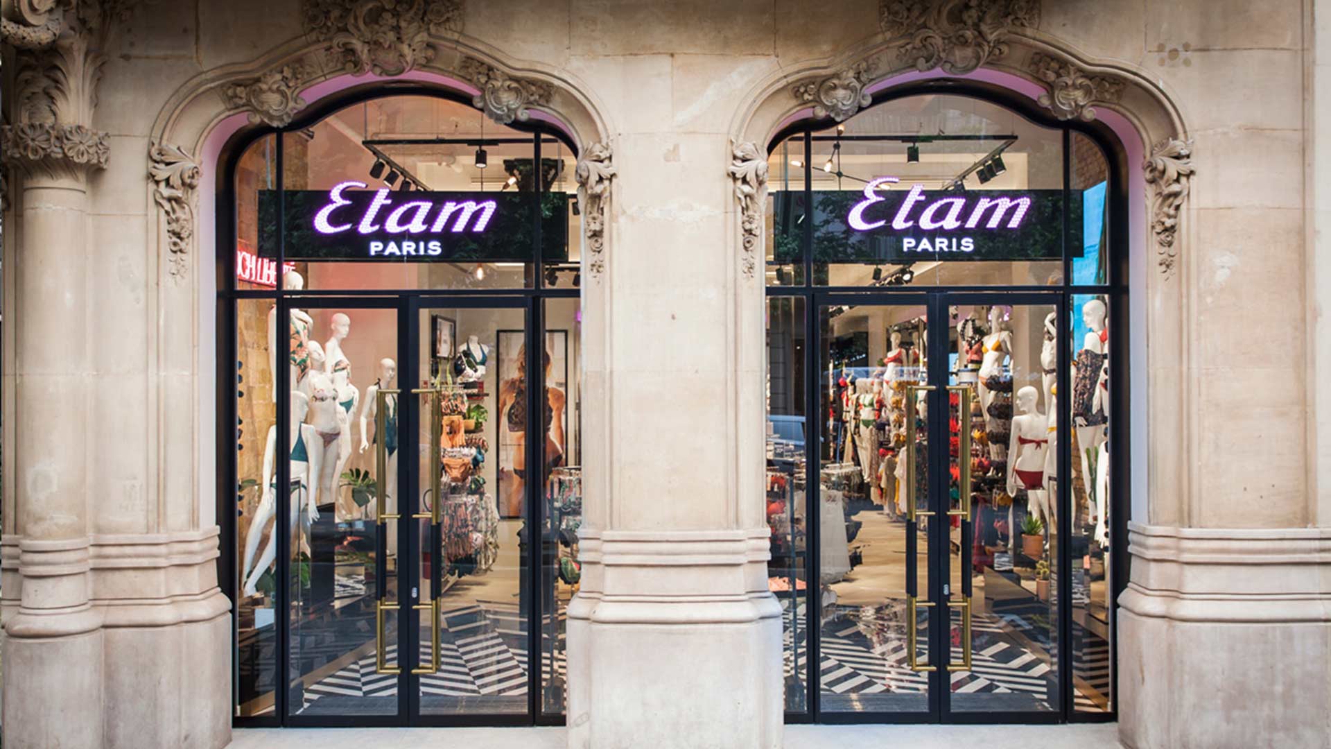 Implementation et construction des boutiques Etam en Espagne