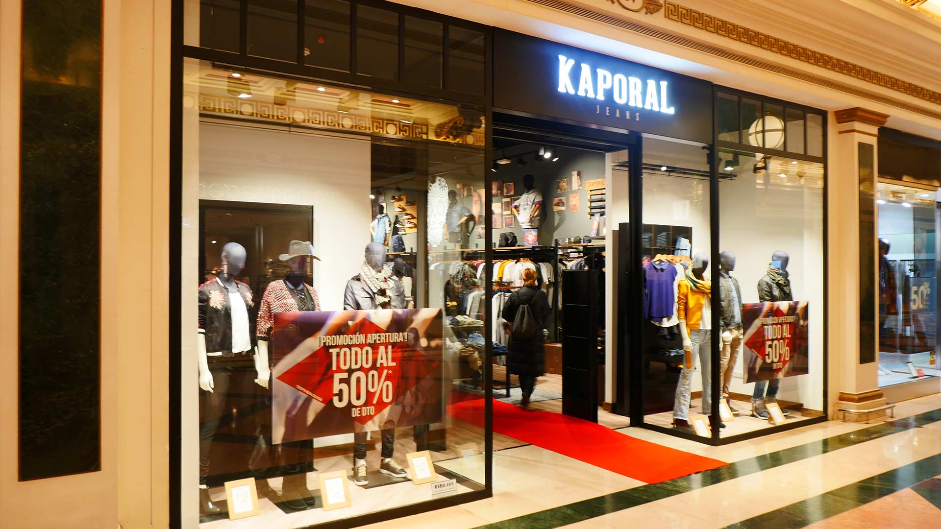 Implementation and building of Kaporal stores in Barcelona
