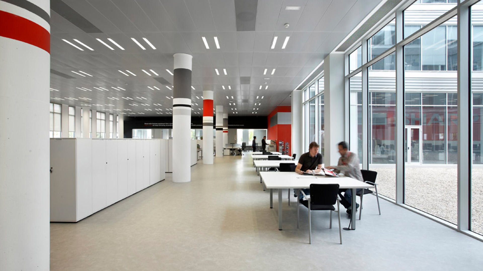 Design and build of Sharp offices in Barcelona